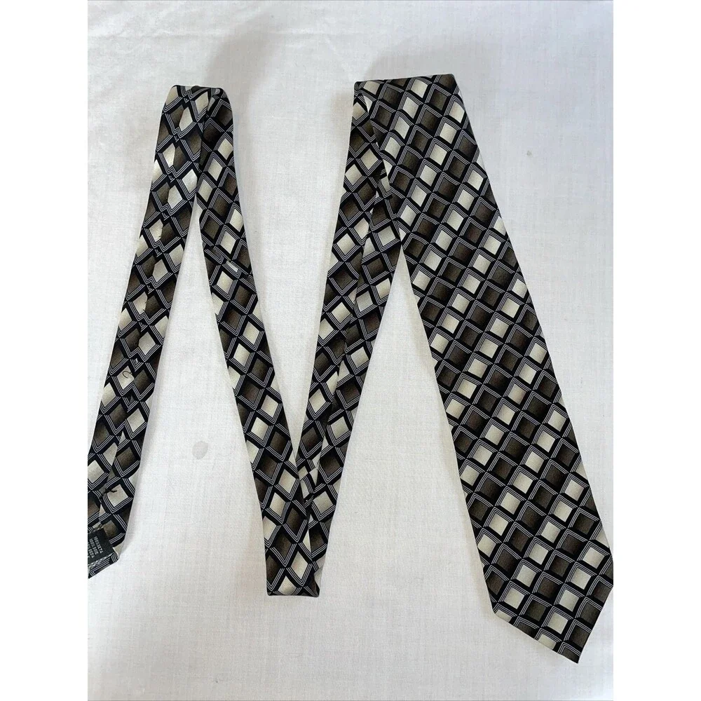 Croft & Barrow Dress Tie Men’s Size 60” Brown Tan Geometric 100% Silk Formal